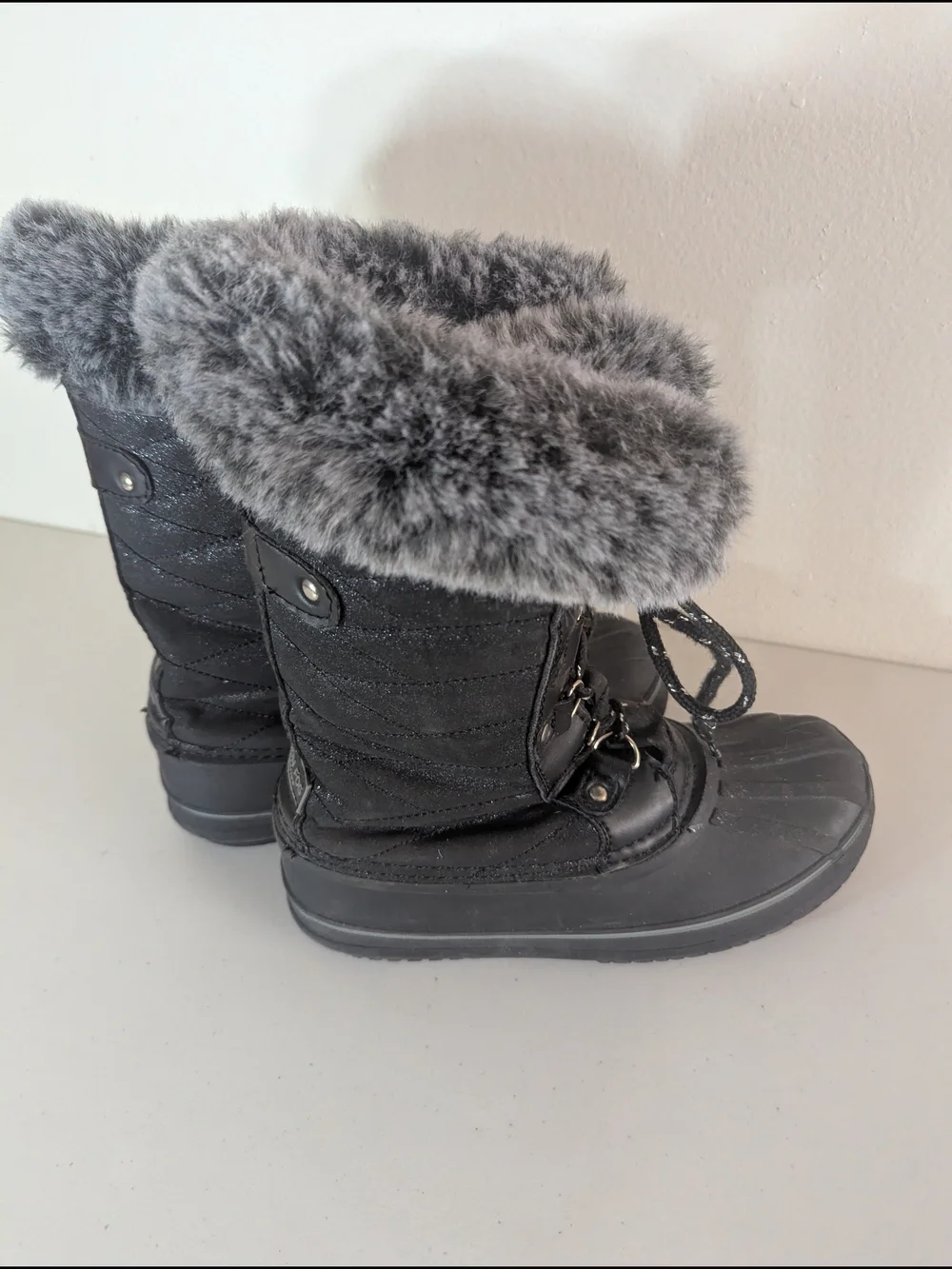 London Fog Black Faux Fur Cuff Lace-Up Winter Boots